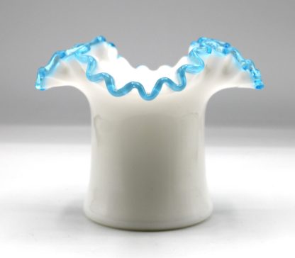 Fenton Blue Crested top hat